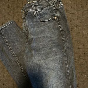 Old Navy Rockstar Jeans